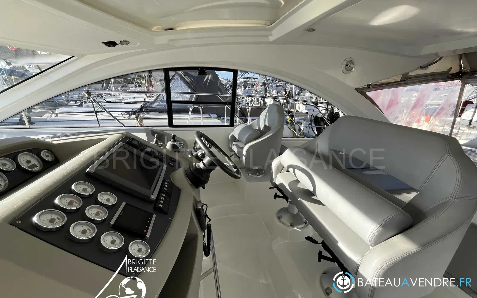 slider 4 Beneteau Gran Turismo 38