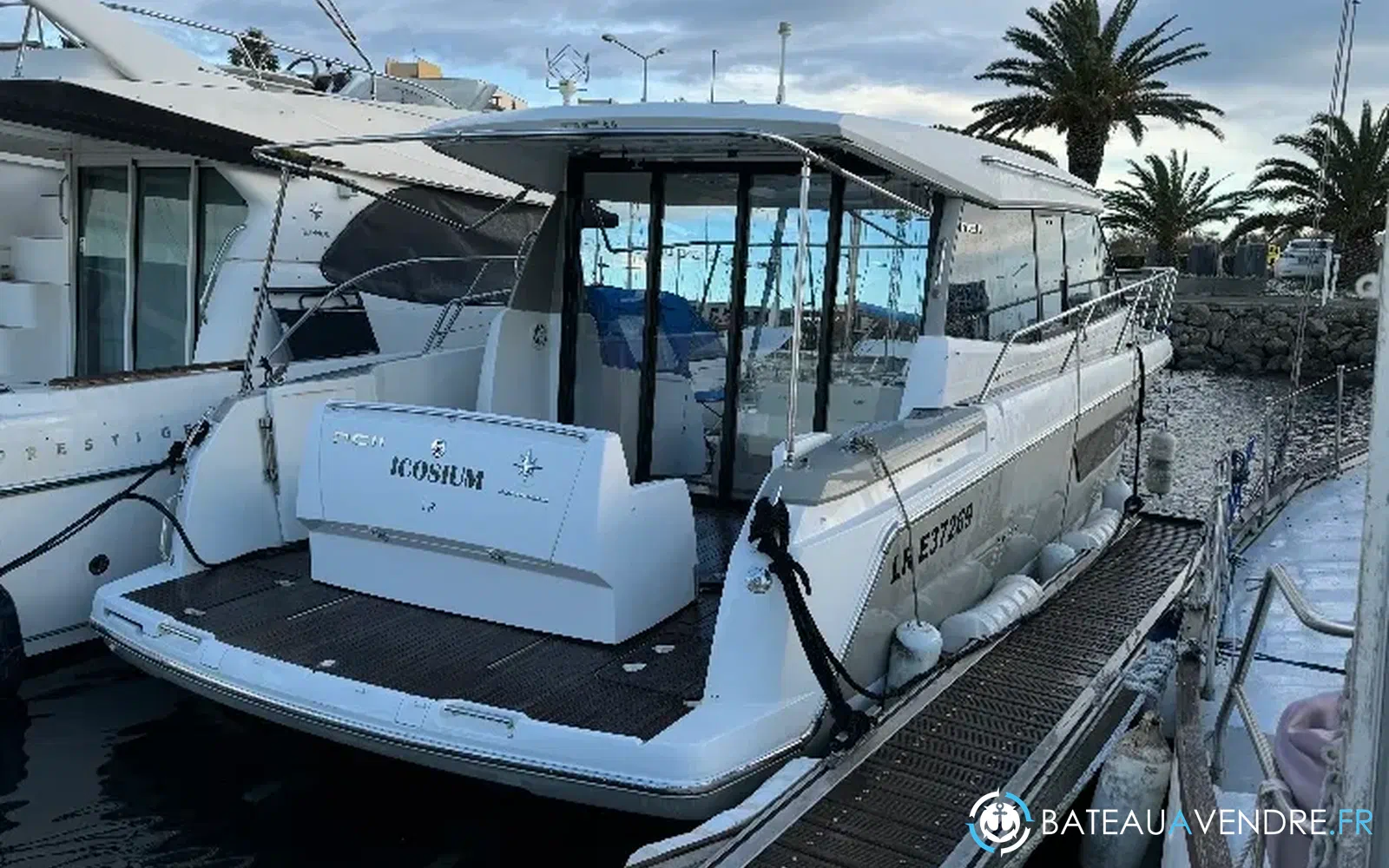 slider 1 Jeanneau NC 11