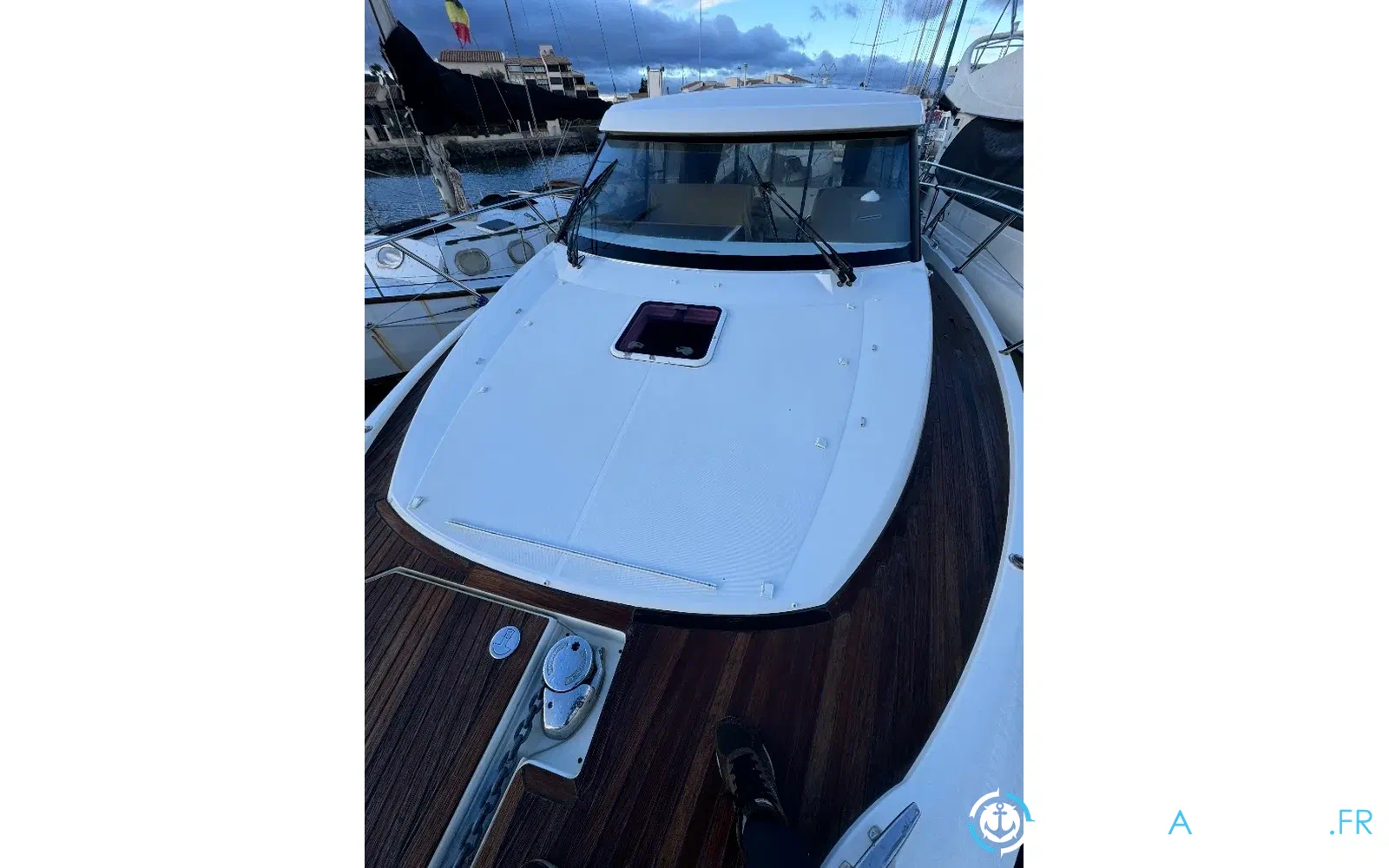 slider 25 Jeanneau NC 11