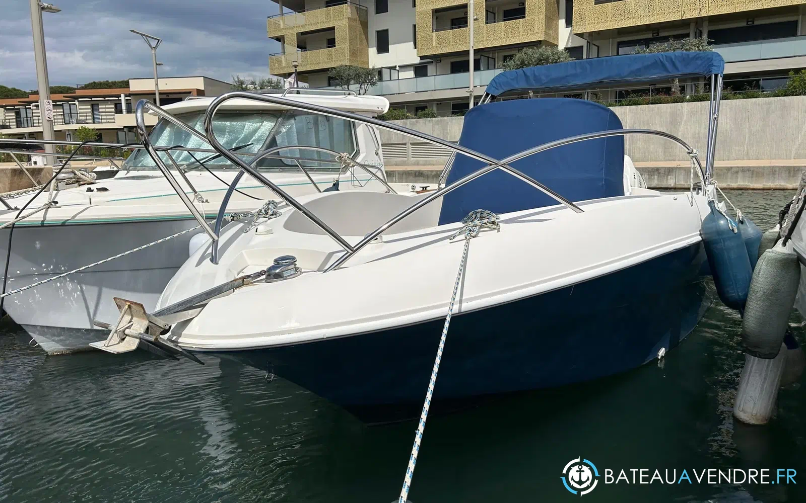 slider 0 Quicksilver 635 Commander