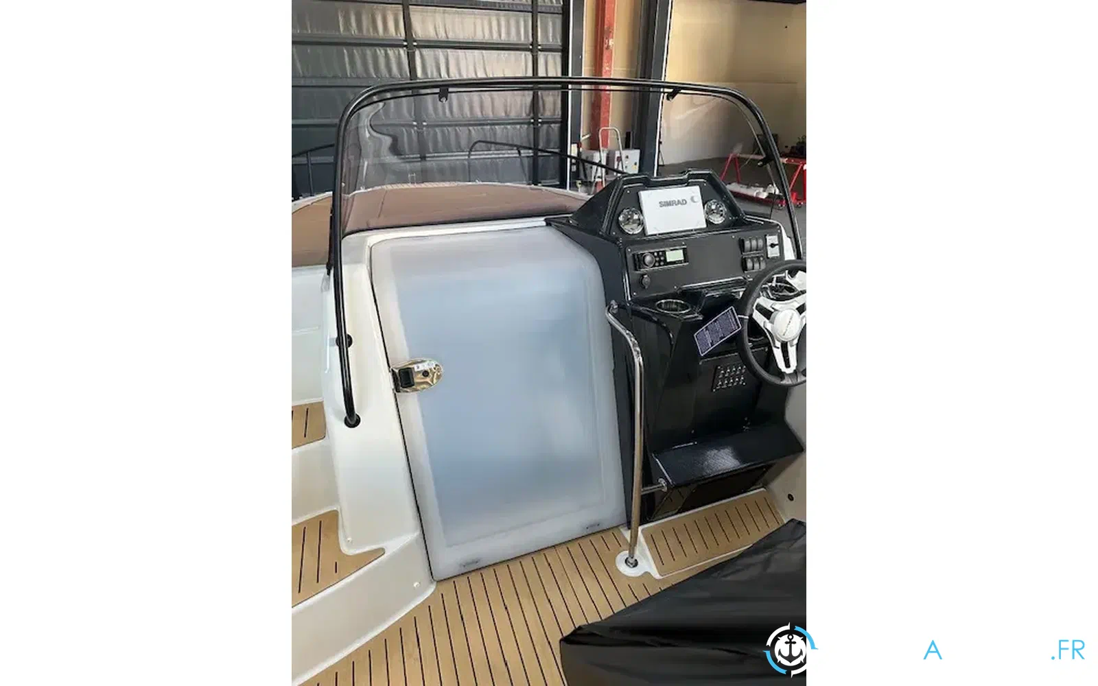 slider 14 Quicksilver Activ 755 Sundeck