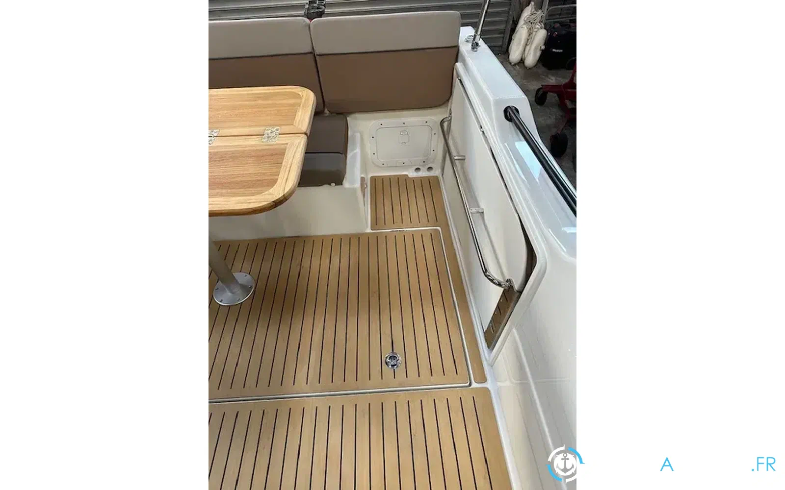 slider 16 Quicksilver Activ 755 Sundeck