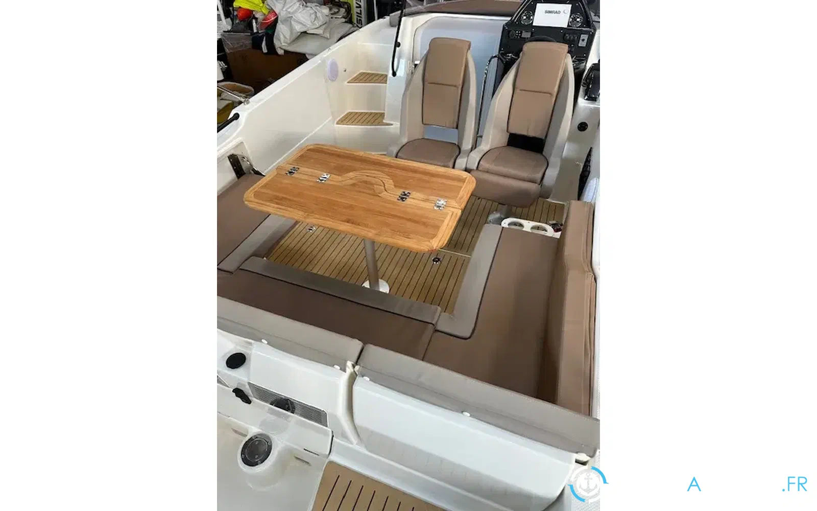 slider 18 Quicksilver Activ 755 Sundeck