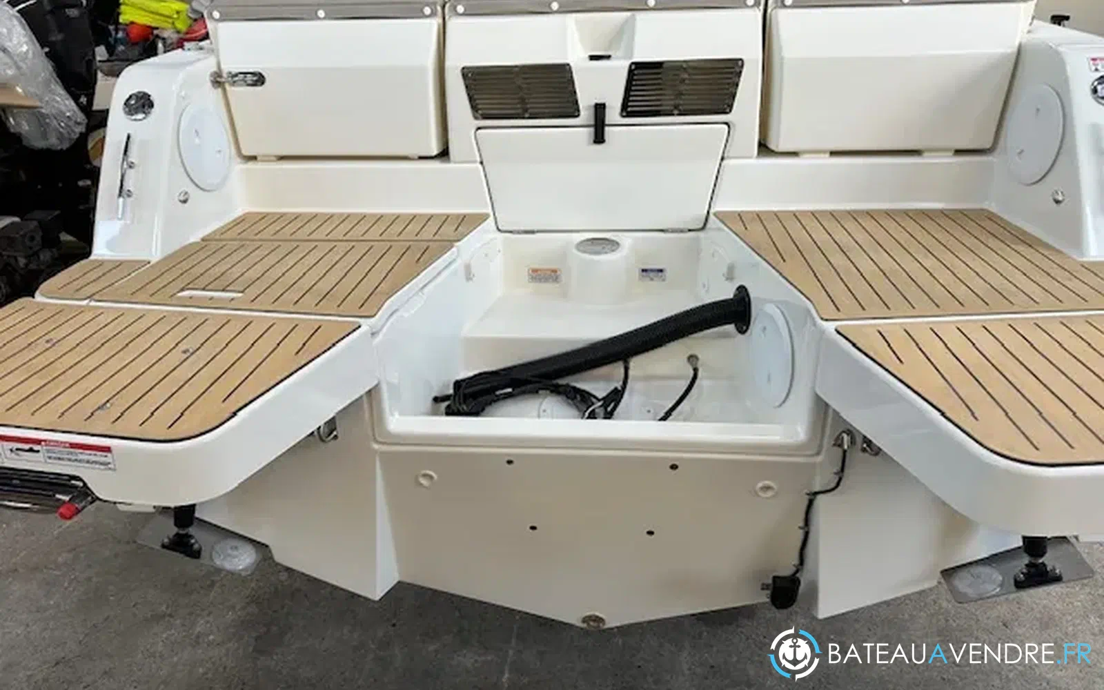slider 1 Quicksilver Activ 755 Sundeck