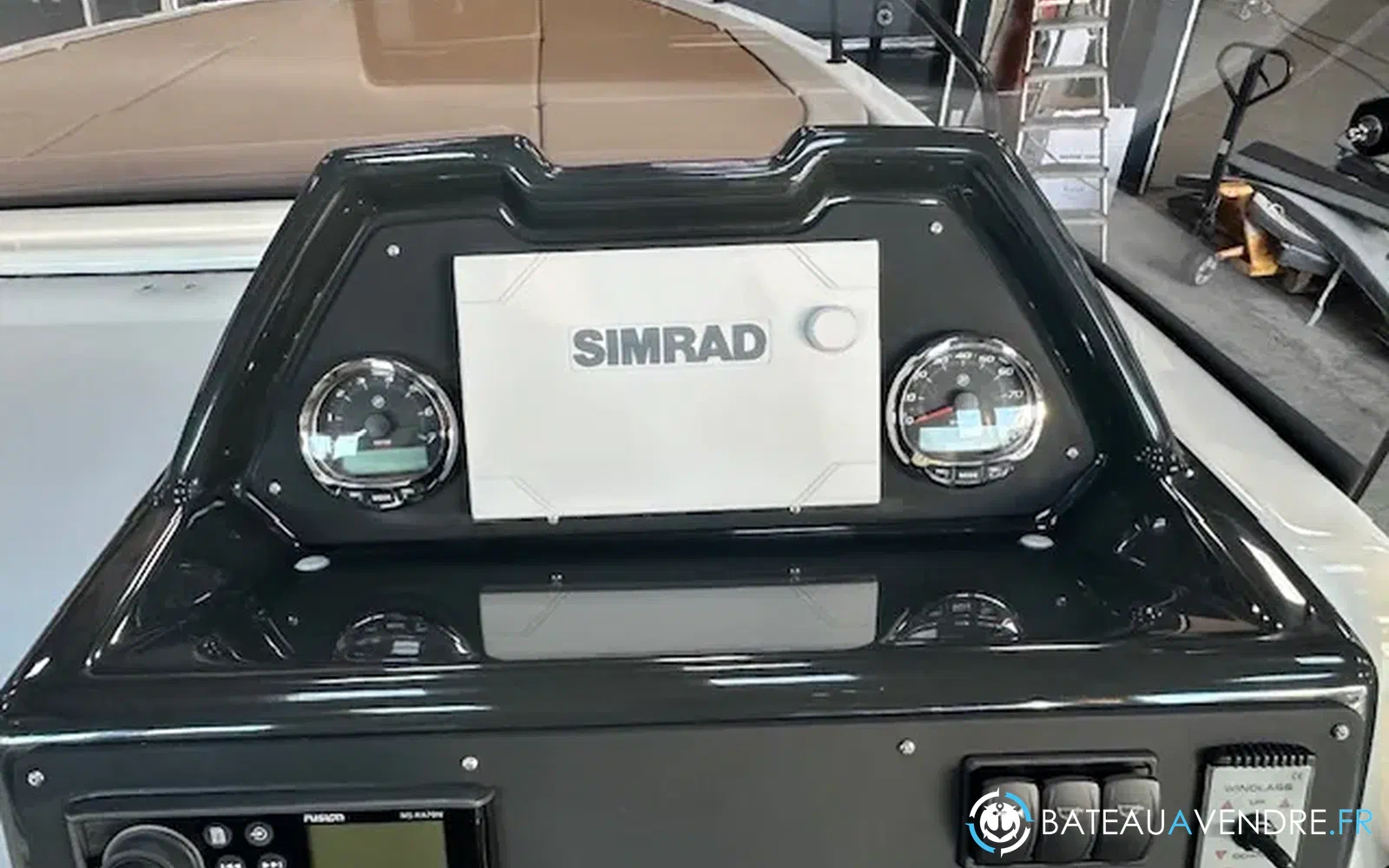slider 6 Quicksilver Activ 755 Sundeck
