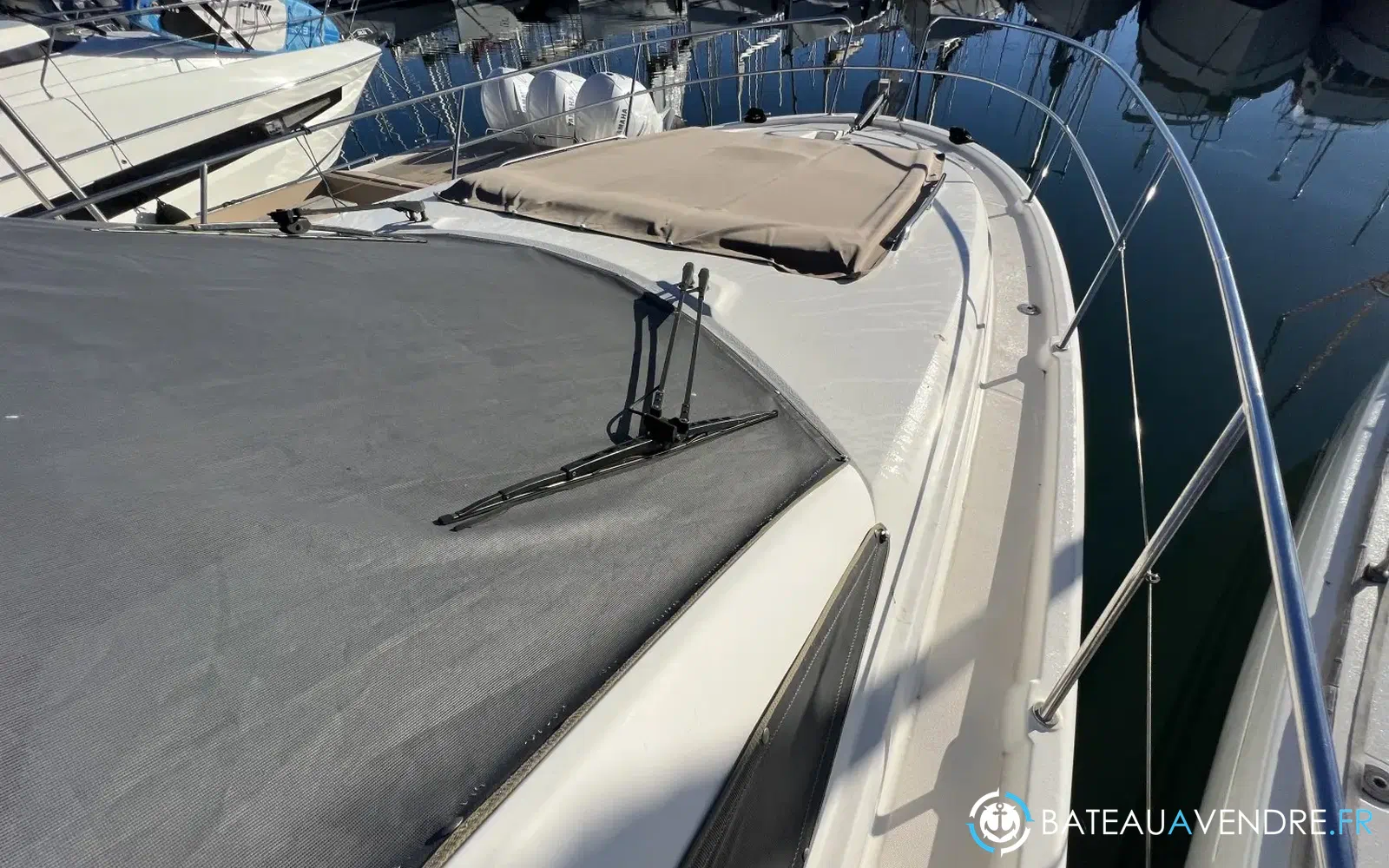 slider 4 Jeanneau Prestige 38 S