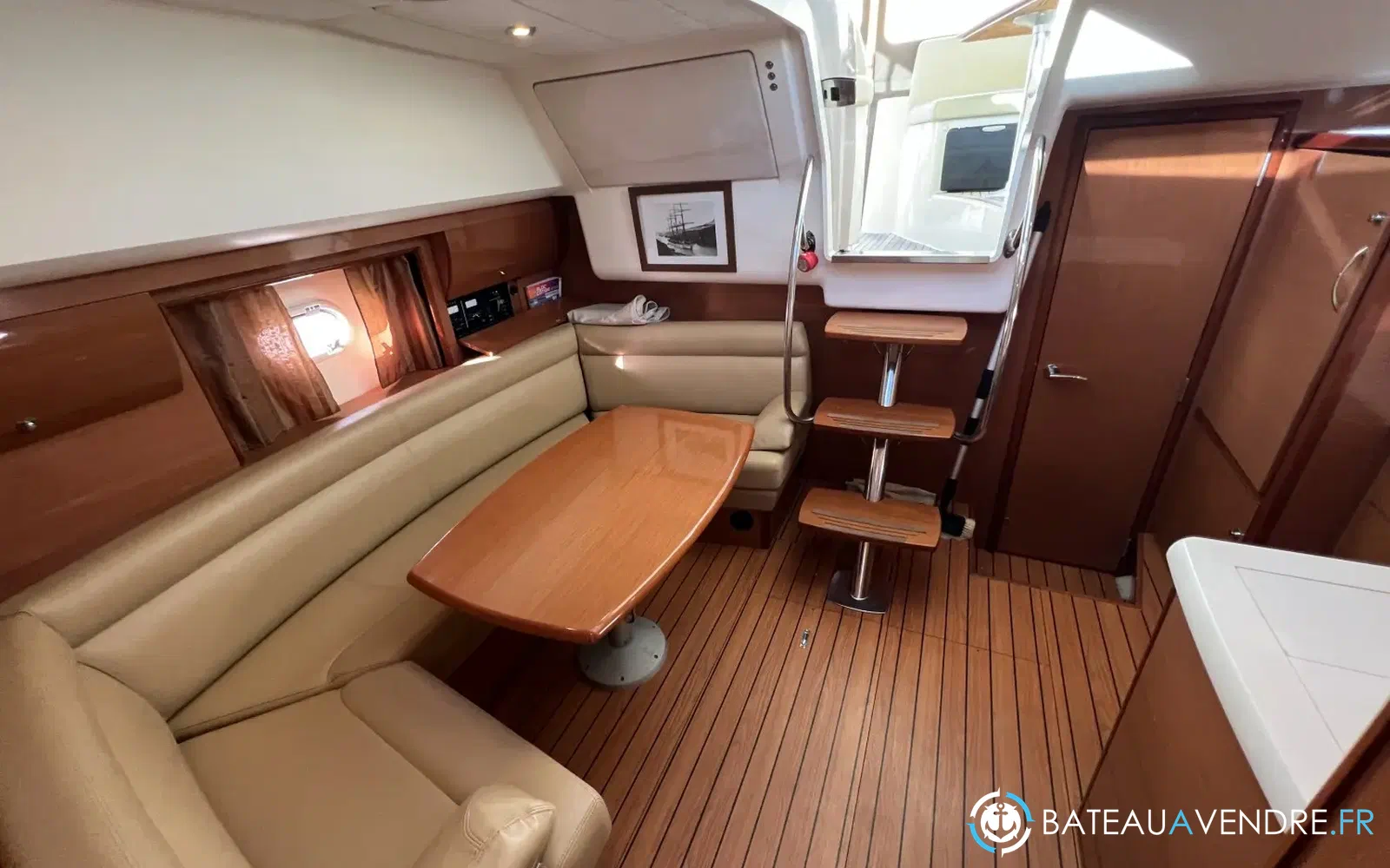 slider 7 Jeanneau Prestige 38 S