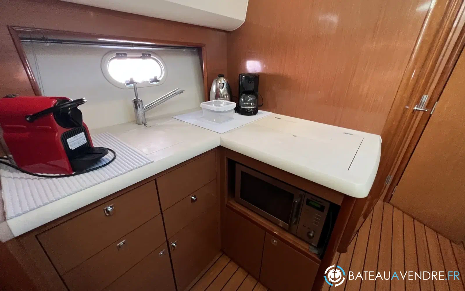 slider 8 Jeanneau Prestige 38 S
