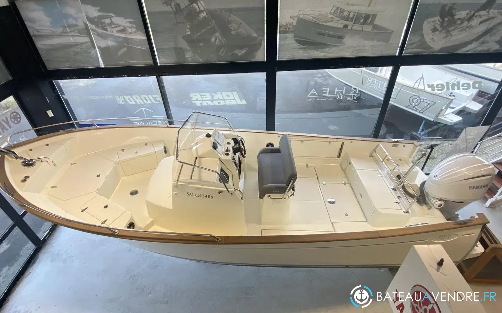 slider 0 Rhea 27 Open