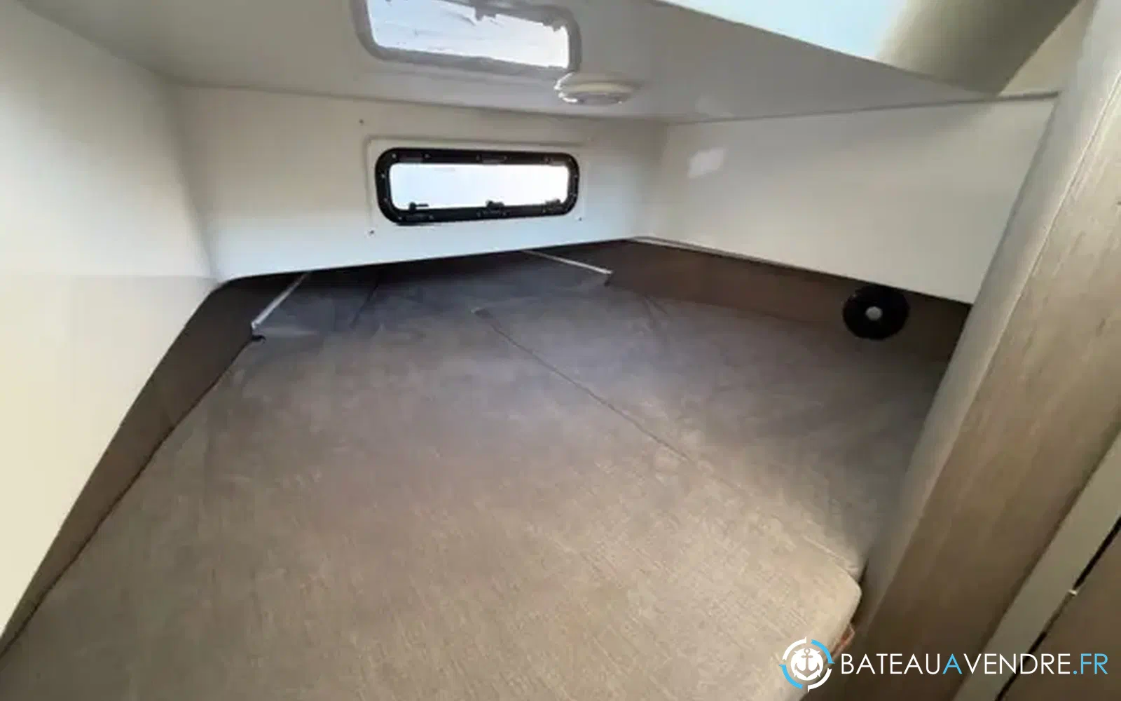 slider 8 Beneteau Flyer 9 Spacedeck