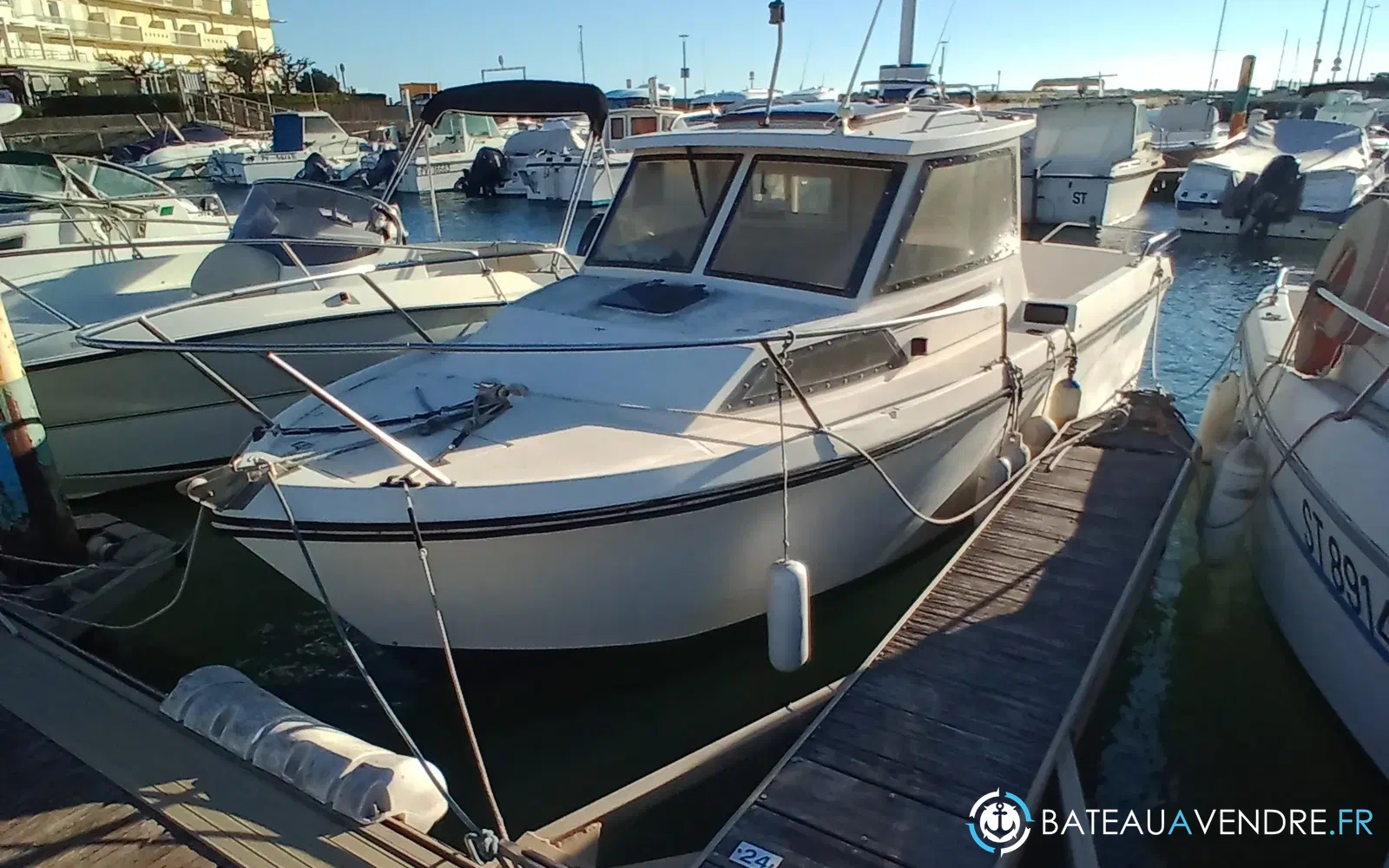 slider 0 Jeanneau Esteou 630