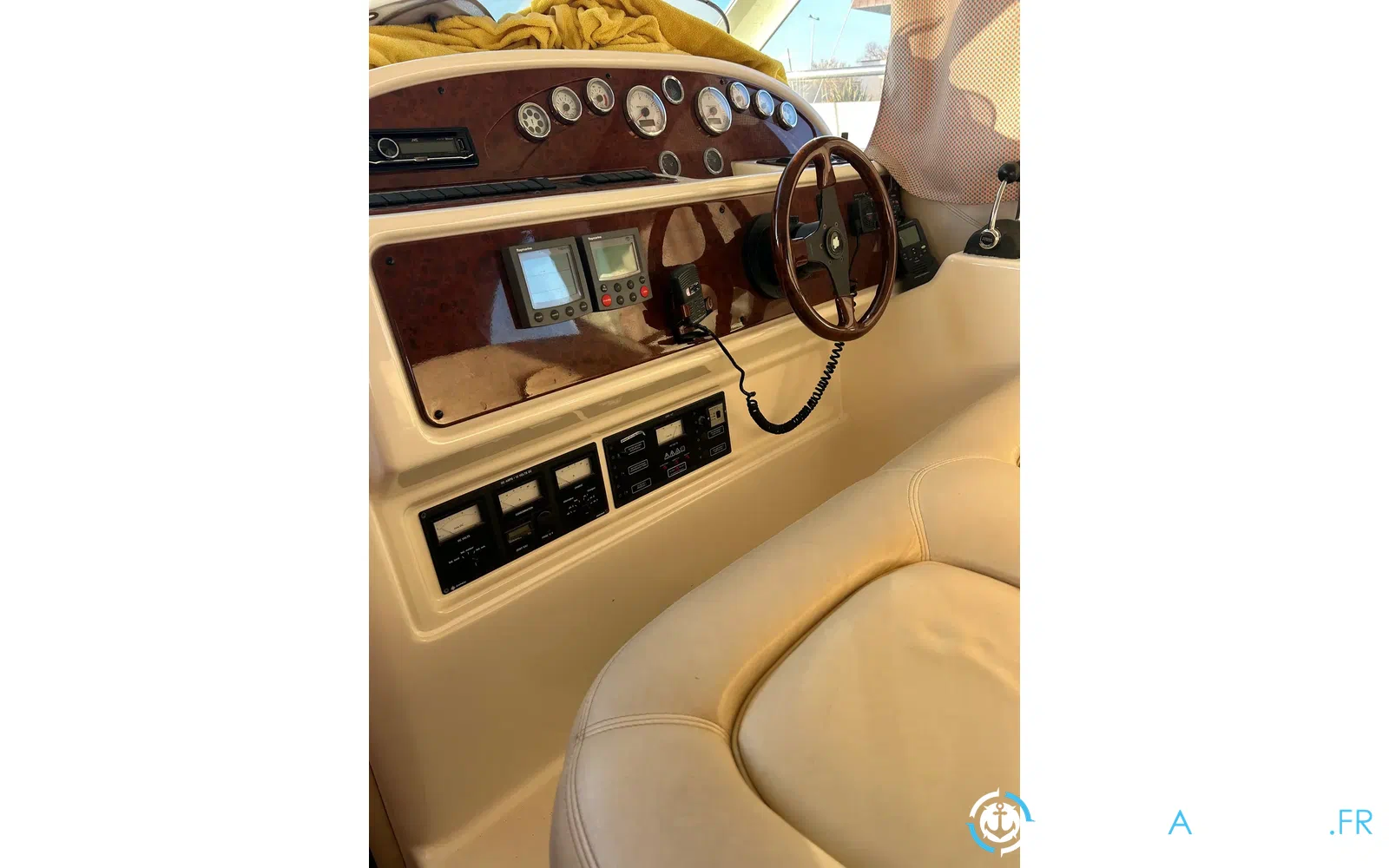 slider 9 Jeanneau Prestige 36