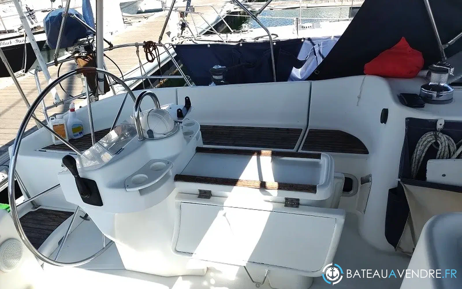 slider 18 Beneteau Oceanis 411 Celebration Performance