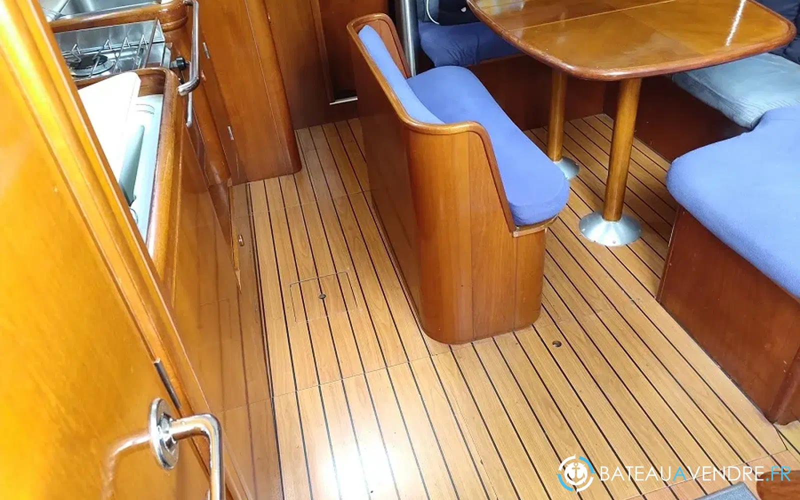 slider 27 Beneteau Oceanis 411 Celebration Performance