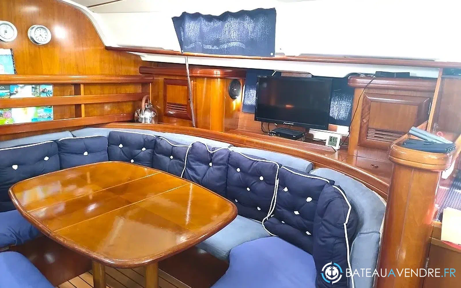 slider 30 Beneteau Oceanis 411 Celebration Performance