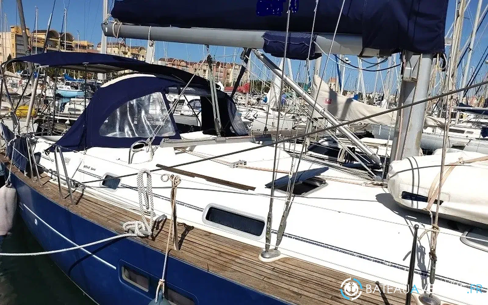 slider 3 Beneteau Oceanis 411 Celebration Performance