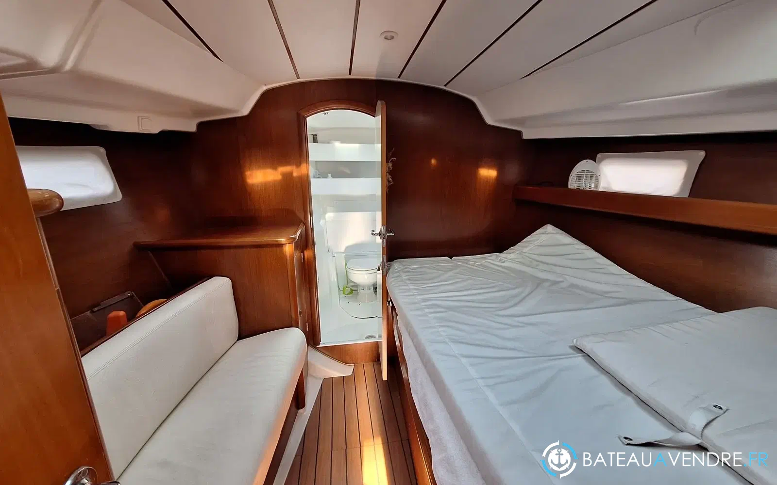 slider 10 Beneteau Oceanis 411