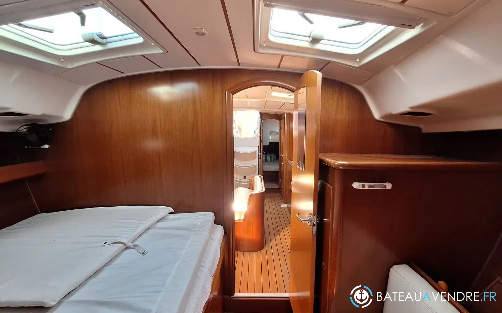 slider 12 Beneteau Oceanis 411