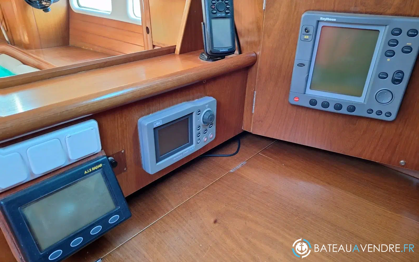slider 5 Beneteau Oceanis 411