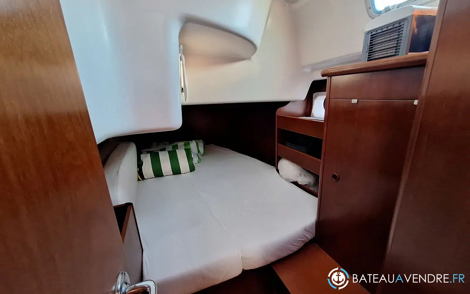 slider 8 Beneteau Oceanis 411