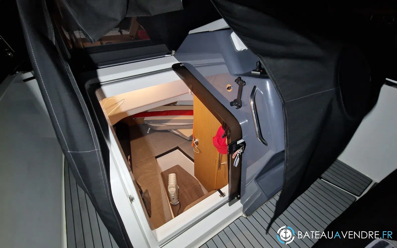 slider 10 Beneteau Flyer 8.8 SPACEdeck