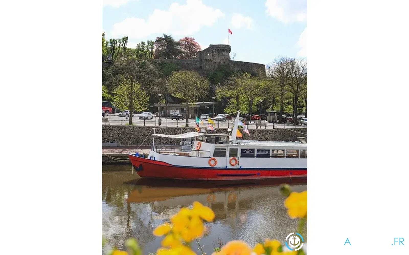 slider 0 Bateau Passagers 100 pax EF ERP Bar 2 terrasses