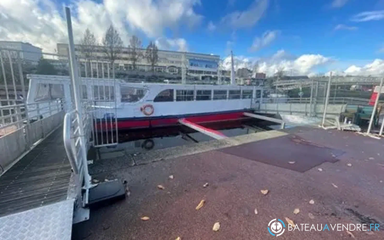 slider 34 Bateau Passagers 100 pax EF ERP Bar 2 terrasses