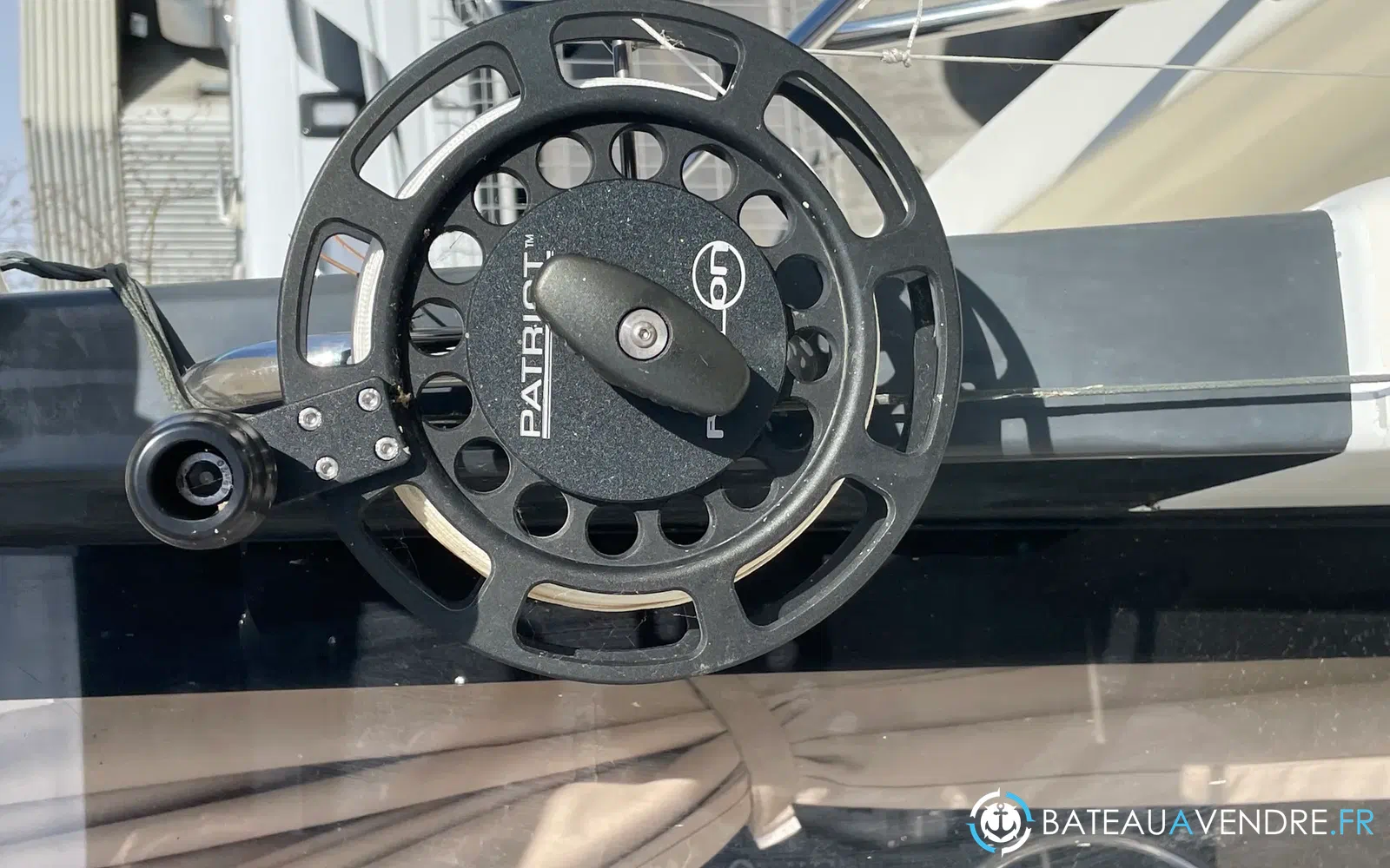 slider 4 Quicksilver Activ 605 Pilothouse