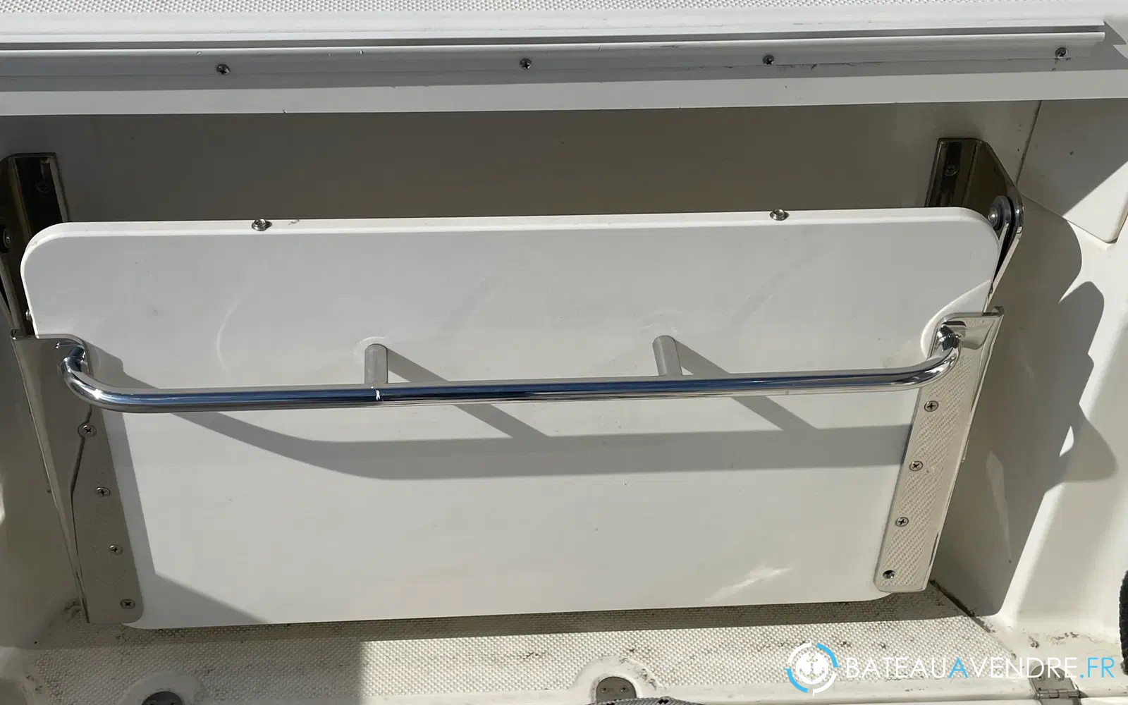 slider 5 Quicksilver Activ 605 Pilothouse