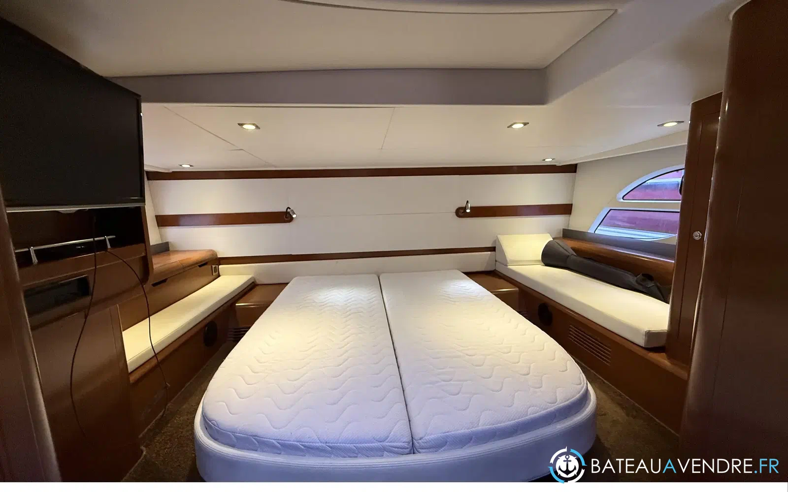 slider 17 Beneteau Flyer Gran Turismo 44