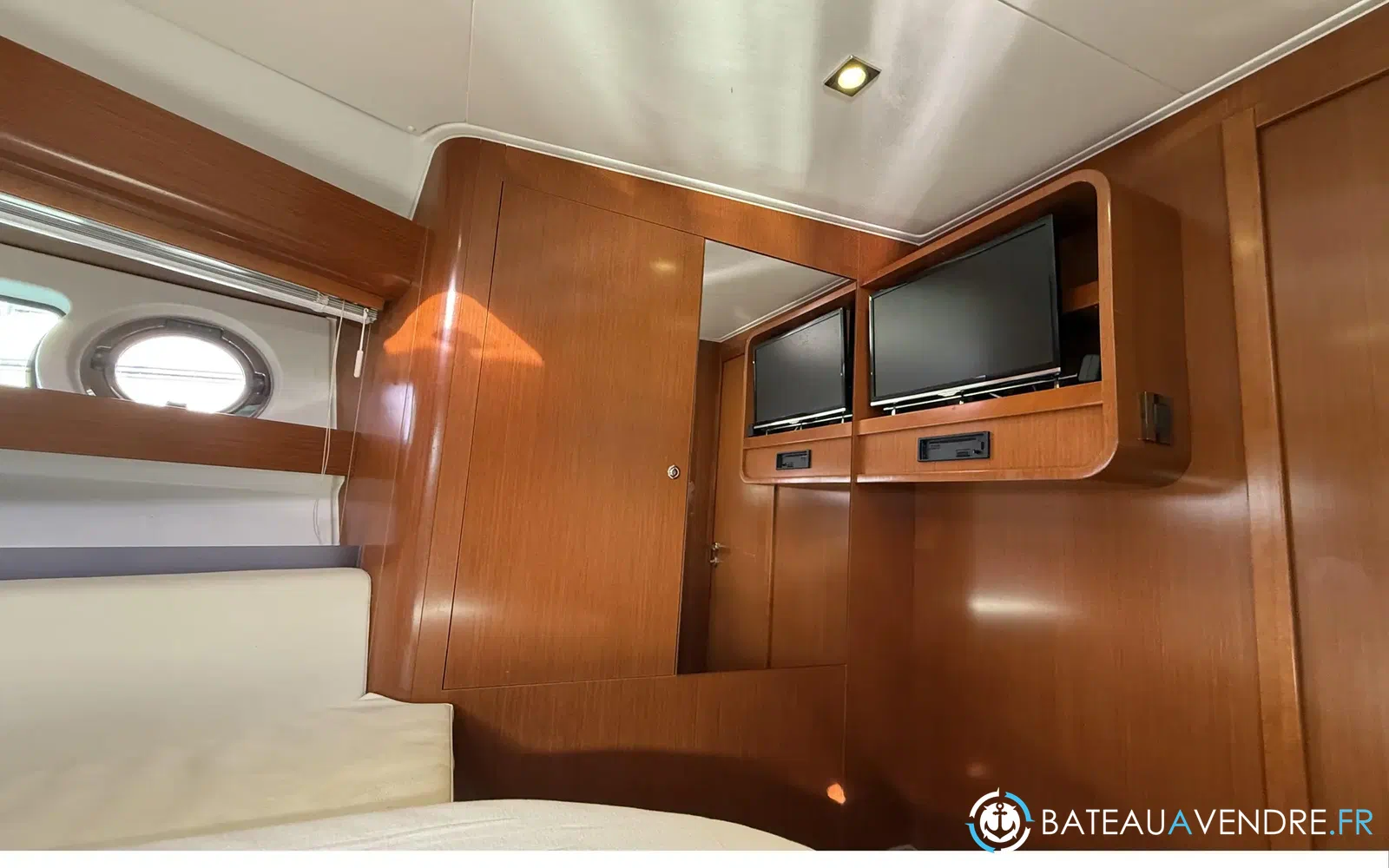 slider 24 Beneteau Flyer Gran Turismo 44