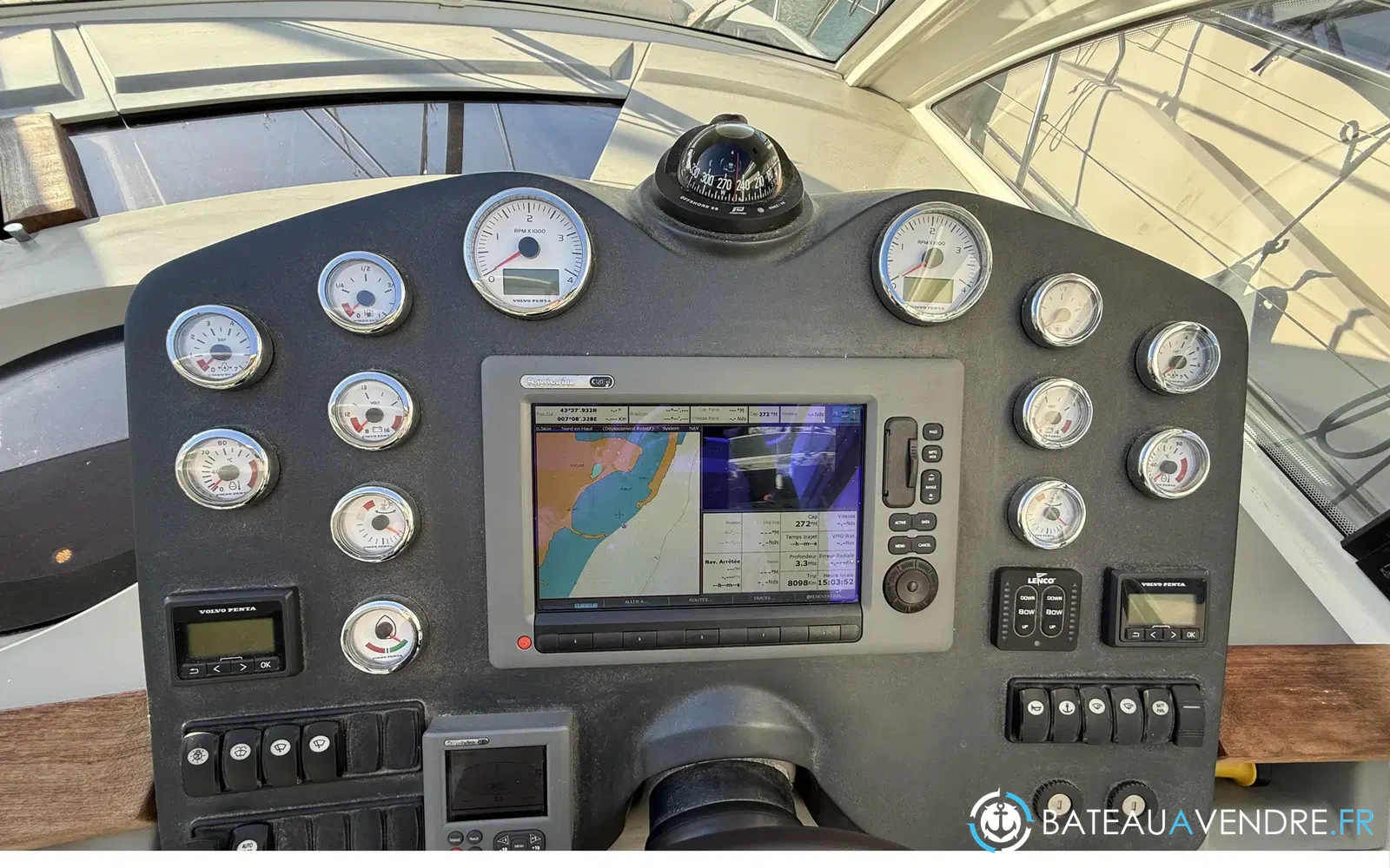 slider 7 Beneteau Flyer Gran Turismo 44