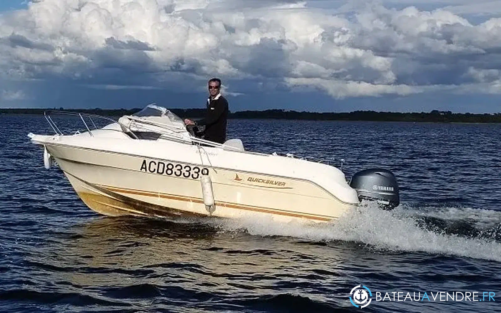 slider 0 Quicksilver 470 Cruiser