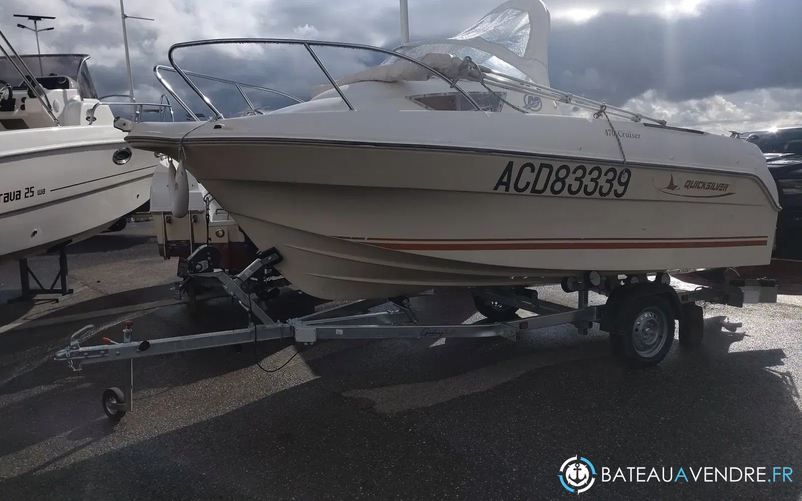 slider 6 Quicksilver 470 Cruiser