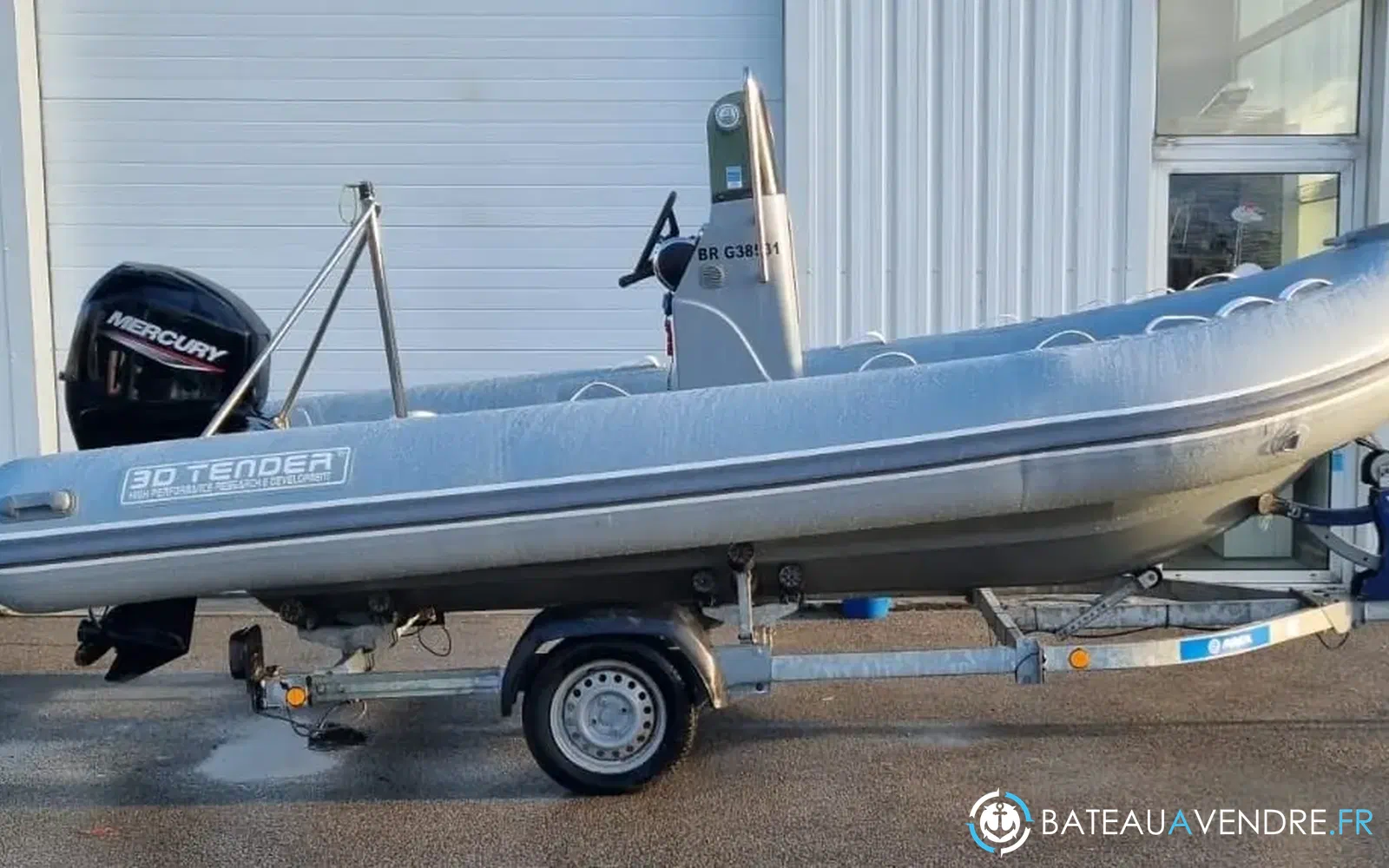slider 0 3D Tender Stealth RIB 500