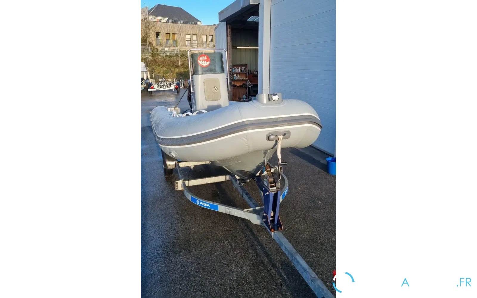 slider 5 3D Tender Stealth RIB 500