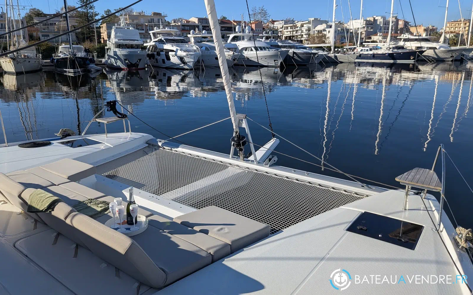 slider 13 Fountaine Pajot Astrea 42