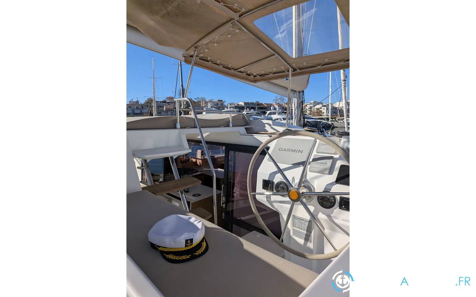 slider 28 Fountaine Pajot Astrea 42