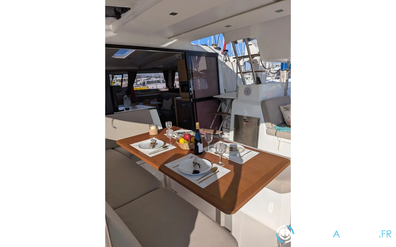 slider 37 Fountaine Pajot Astrea 42