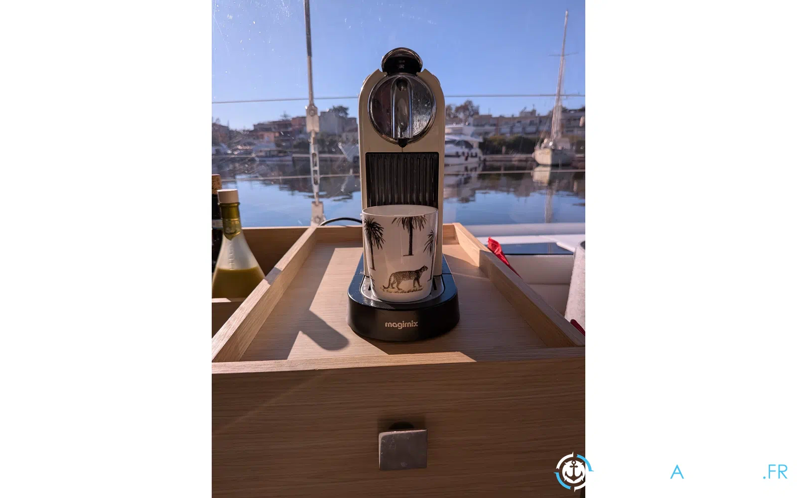 slider 52 Fountaine Pajot Astrea 42