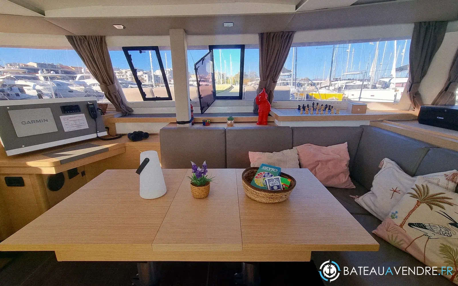 slider 56 Fountaine Pajot Astrea 42