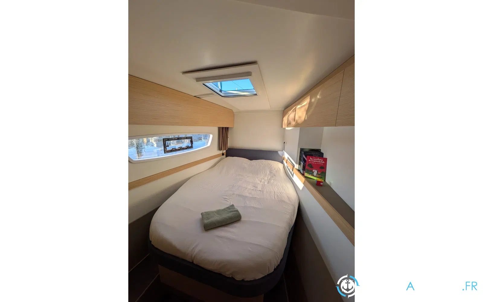 slider 69 Fountaine Pajot Astrea 42