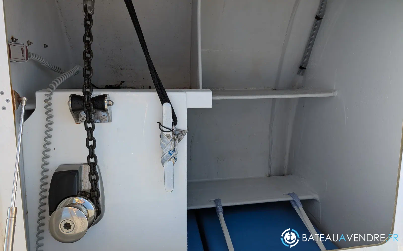slider 88 Fountaine Pajot Astrea 42