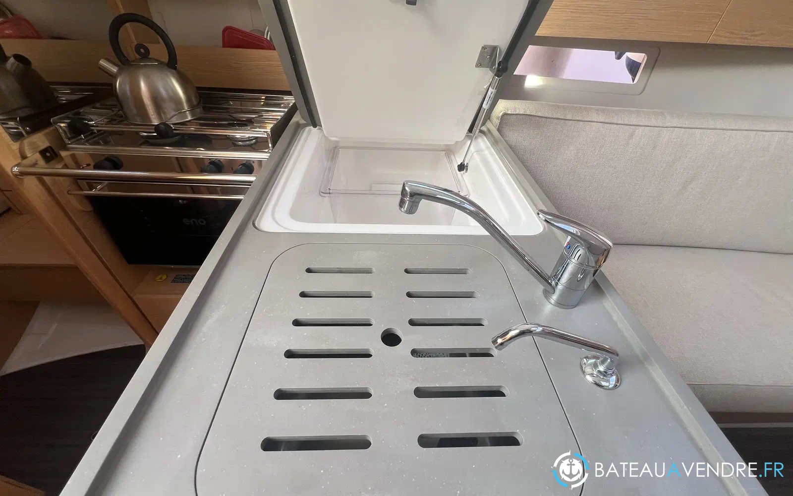 slider 30 Dufour 32