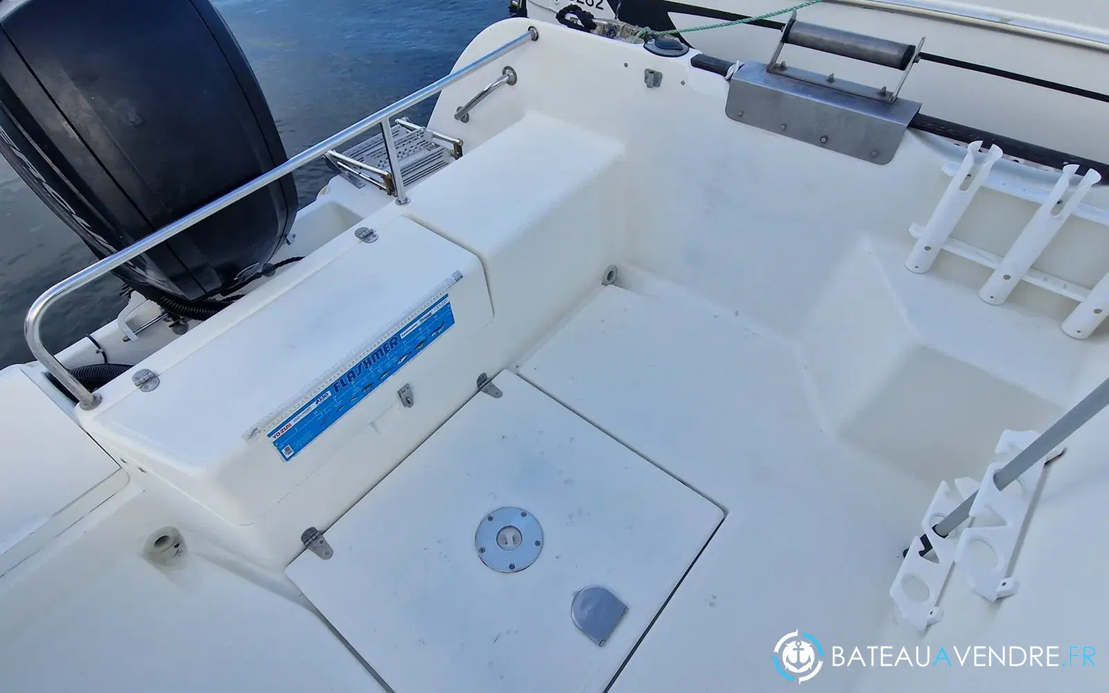 slider 6 Guymarine GM 580