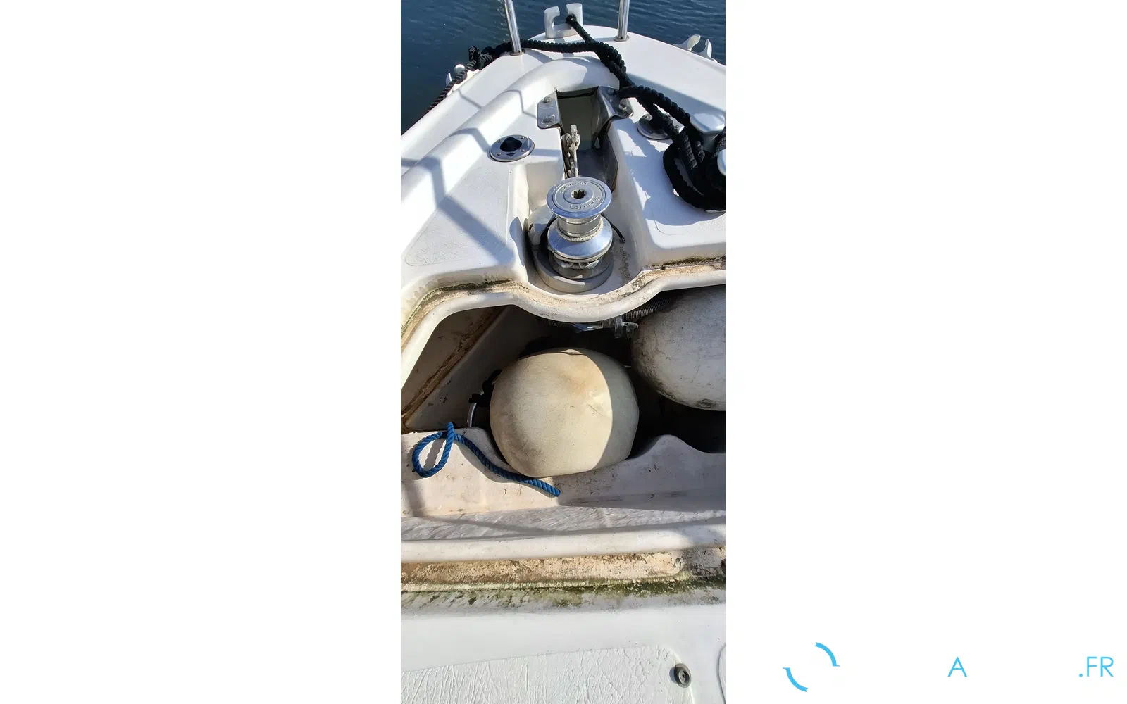 slider 22 Sealine 360
