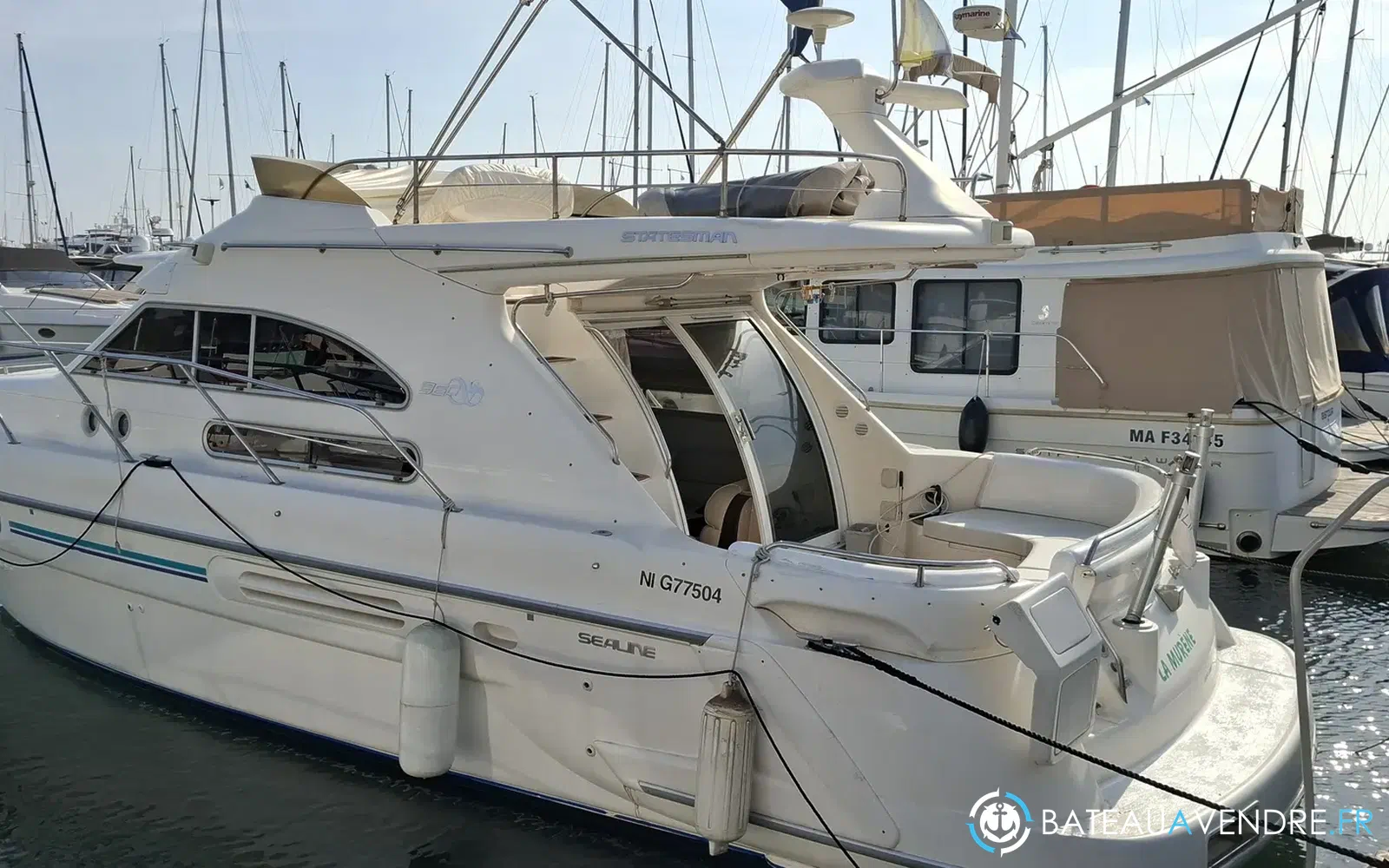 slider 29 Sealine 360