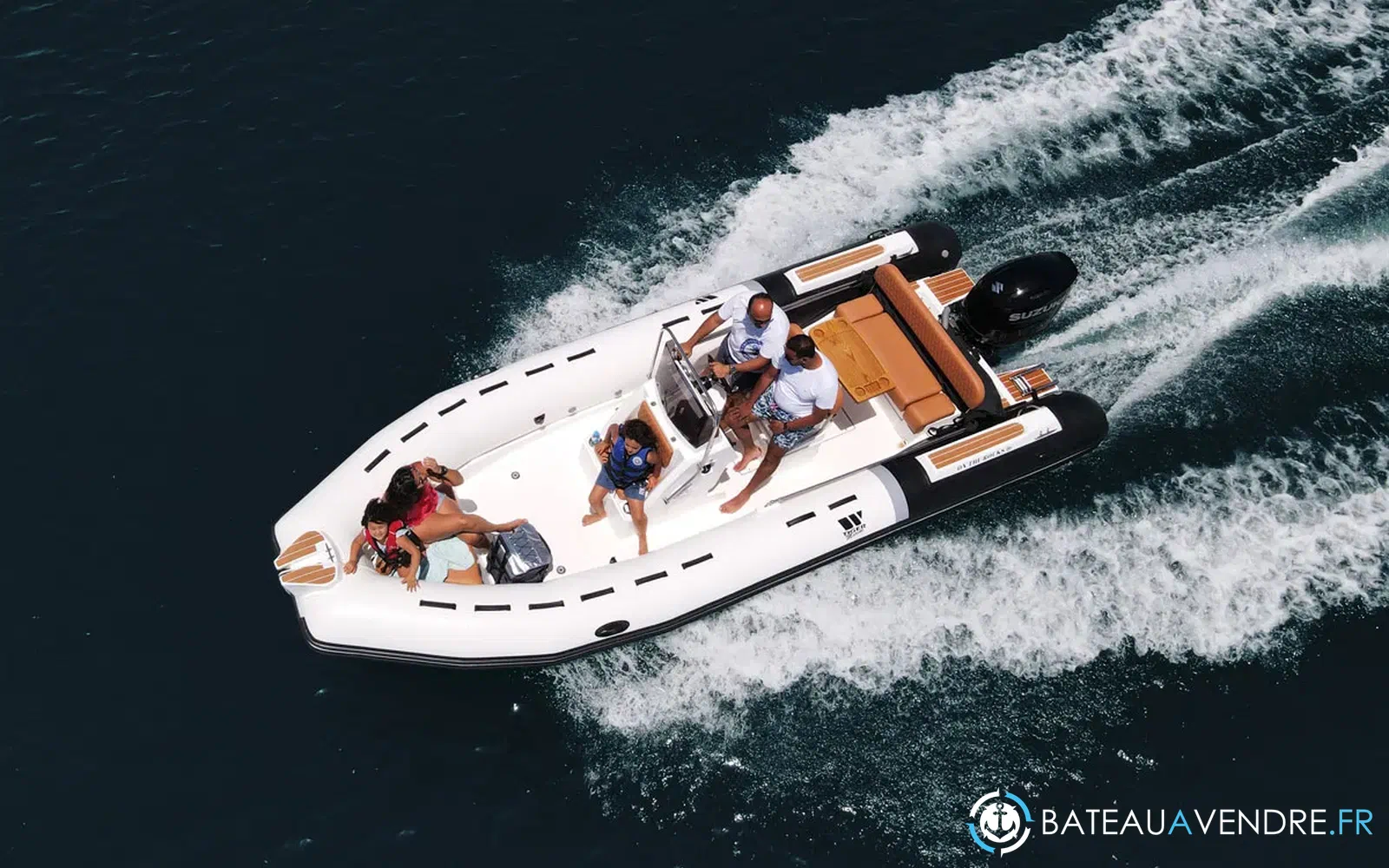 slider 1 Tiger Marine Tiger 650 Open
