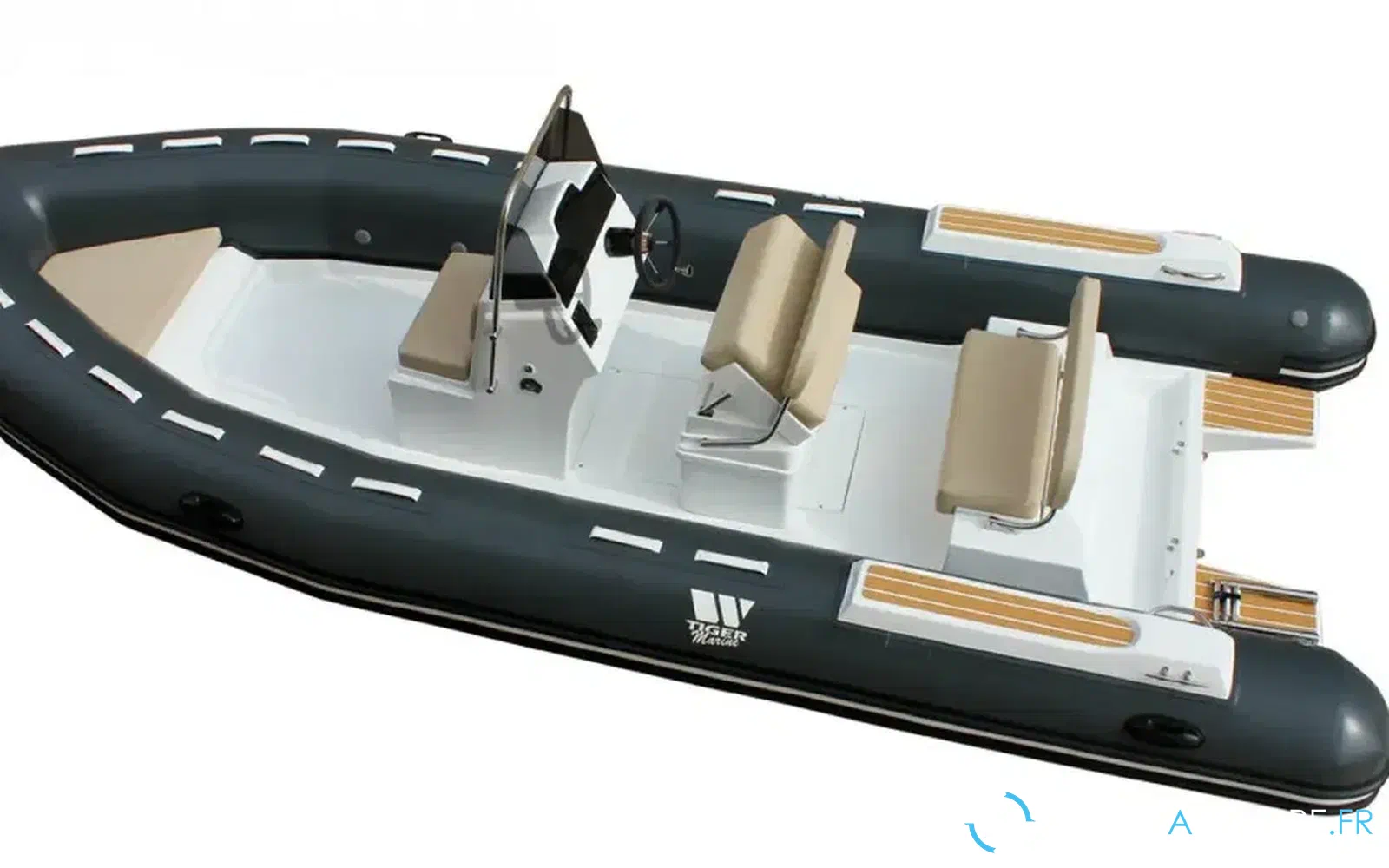 slider 7 Tiger Marine Tiger 600 Open