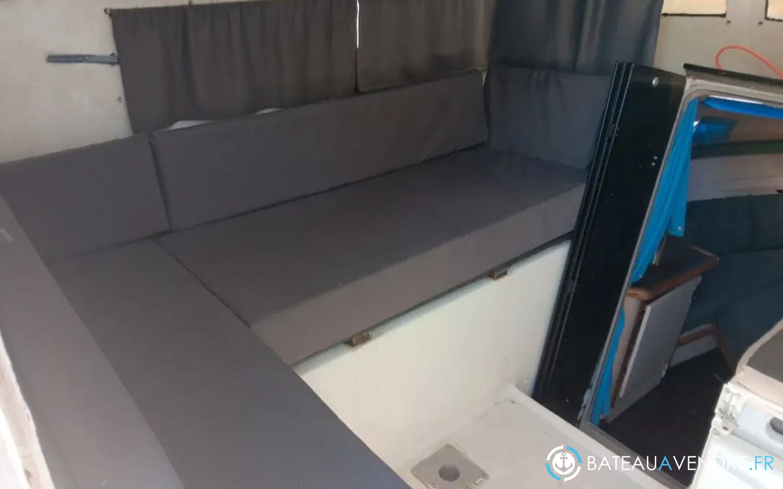 slider 4 Bayliner 2455